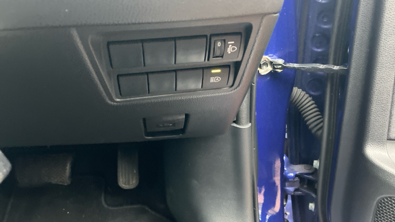 Toyota Yaris 1.5 Hybrid Design 5dr CVT Hybrid Hatchback